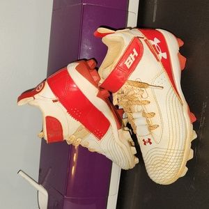 Under Armour Kids' Harper 7 Mid RM Baseball Cleats